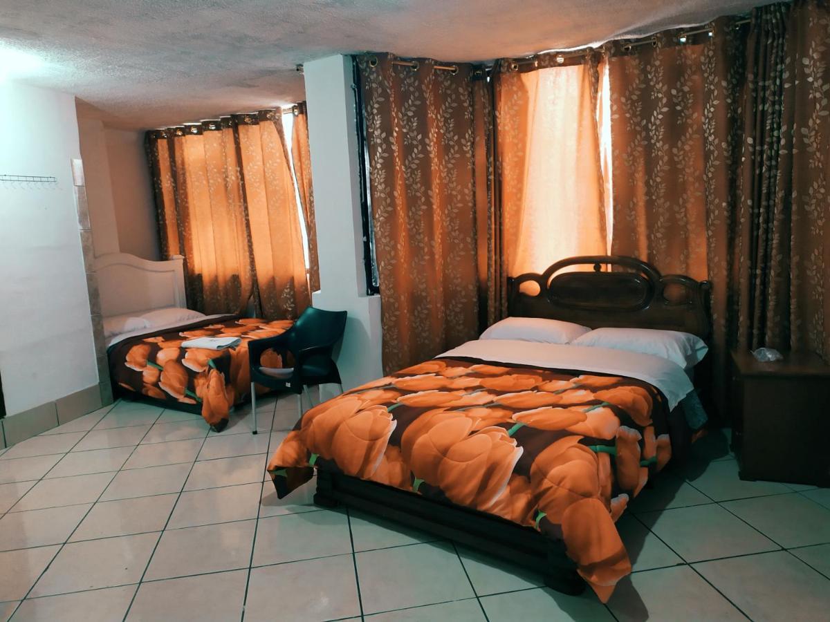 Hostal Ajavi Del Sur Quito Zewnętrze zdjęcie